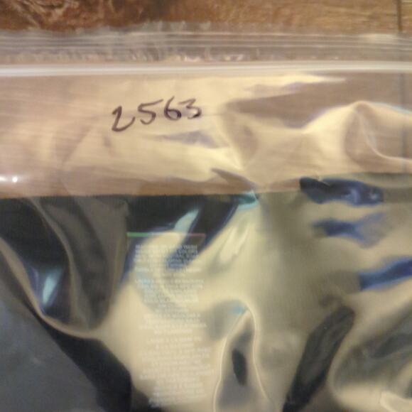 I Love the 90s Tour Adult Small Tall Shirt Madonna Brittney Spears Mariah Spice - Picture 9 of 9